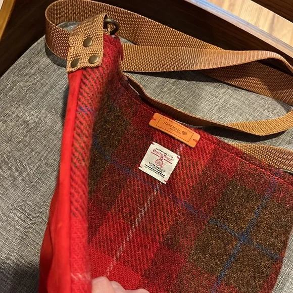 Sold eBay Harris Tweed crossbody bag made with love Seen by Mrs Martin - Picture 8 of 11